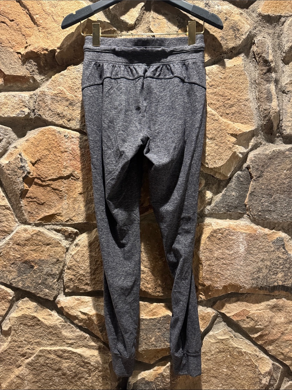 Lululemon pants - Picture 5 of 7